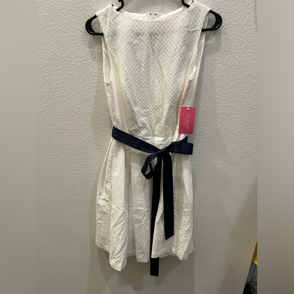 Brand new Isaac Mizrahi bridal dress size 6